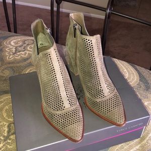 VINCE CAMUTO Suede Ankle Boots